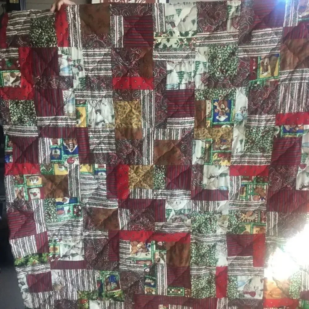 NWT Hand Crafted “Country Home” Christmas Large  Quilt
